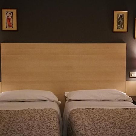 Boni Room And Breakfast 莫利内拉 外观 照片