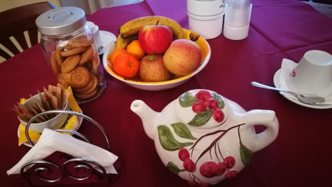 Boni Room And Breakfast 莫利内拉 外观 照片